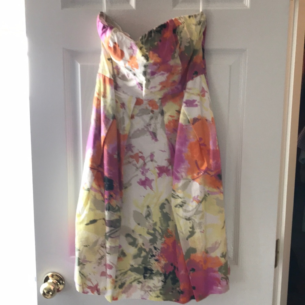Strapless dress